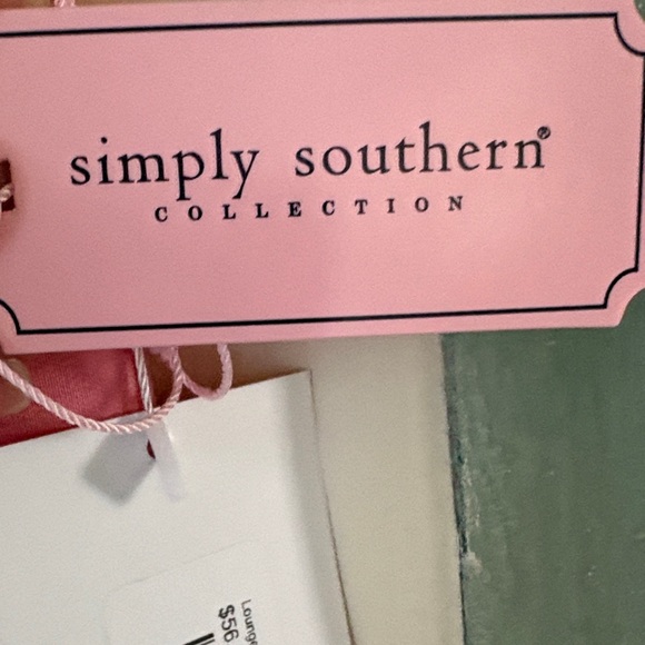 Simply Southern Pink and White Zip-Up Set - Picture 8 of 11